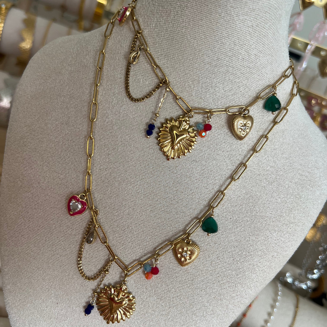 Hoe zorg ik dat mijn ketting niet in de knoop raakt?