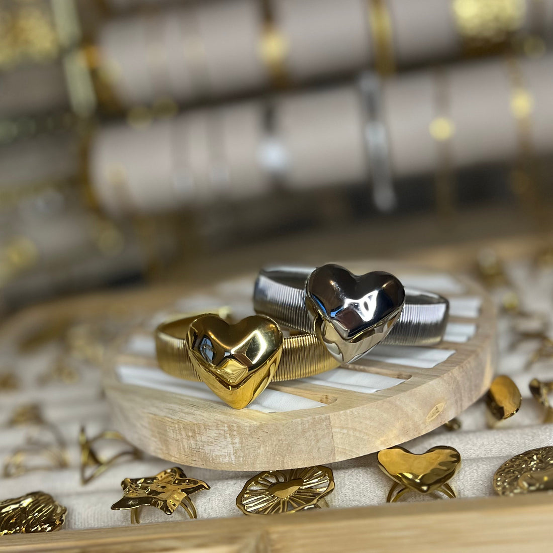 Sieradentrends voorjaar 2026 | Populaire goud en zilver sieraden voor jongeren