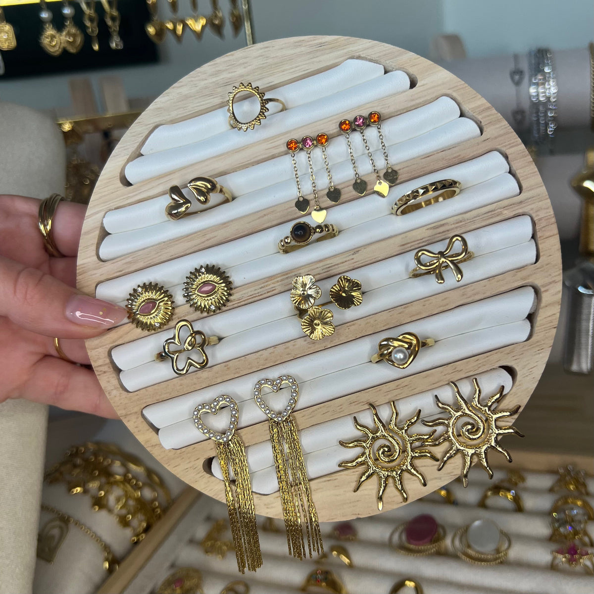 Minimalistisch of opvallend? Sieraden kiezen op gevoel en dagelijks leven