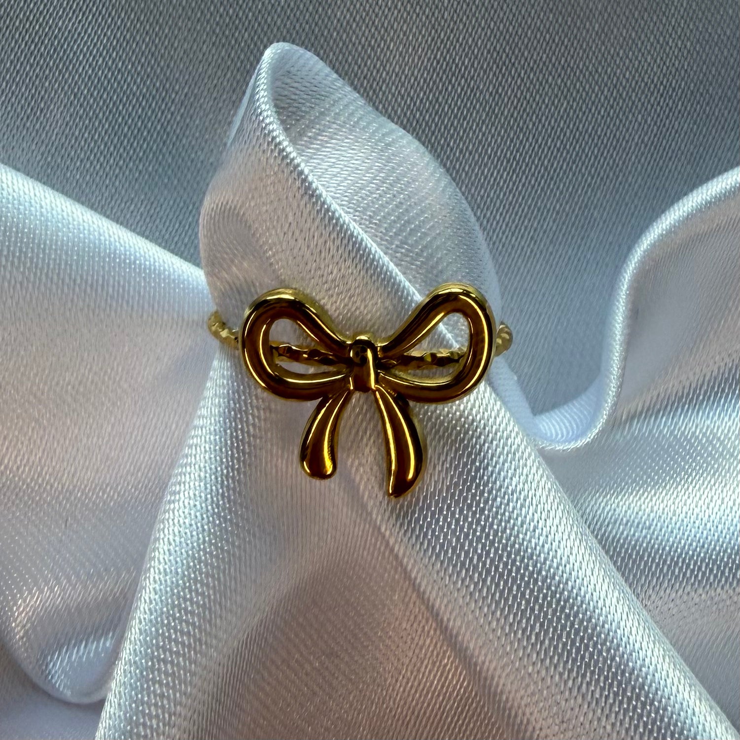 Bow | Ring