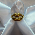 Kiss | Ring
