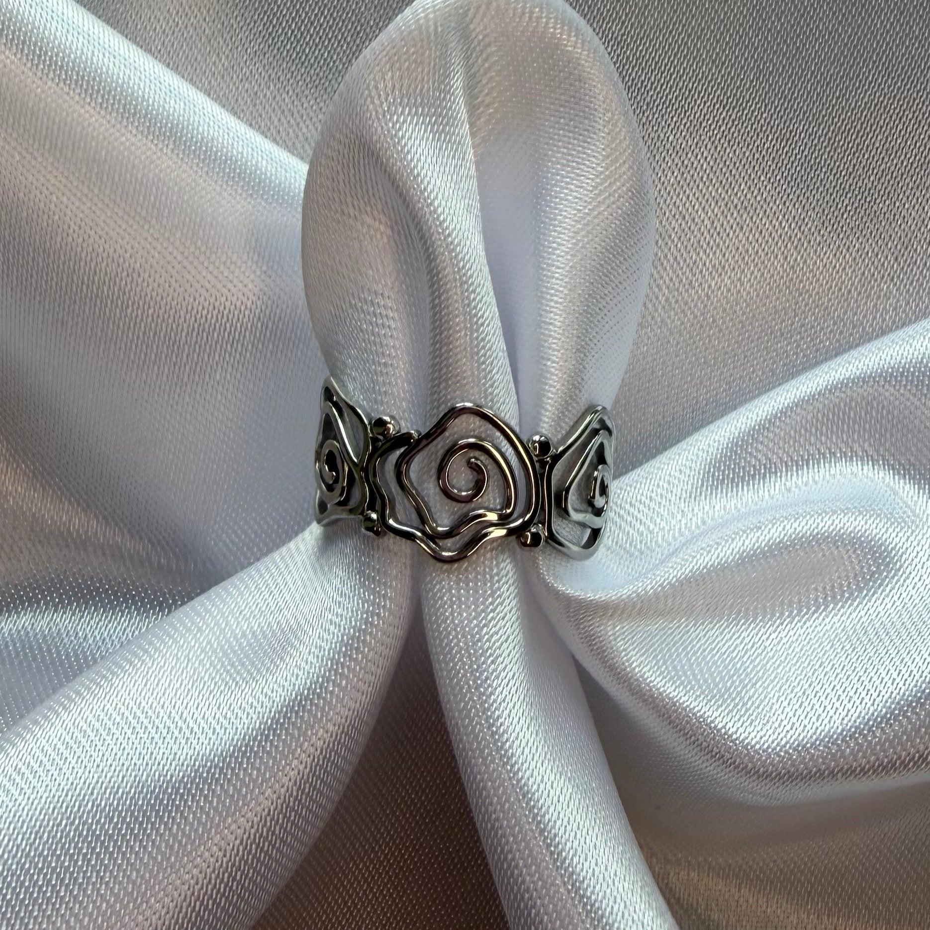 Multiple Swirl | Ring