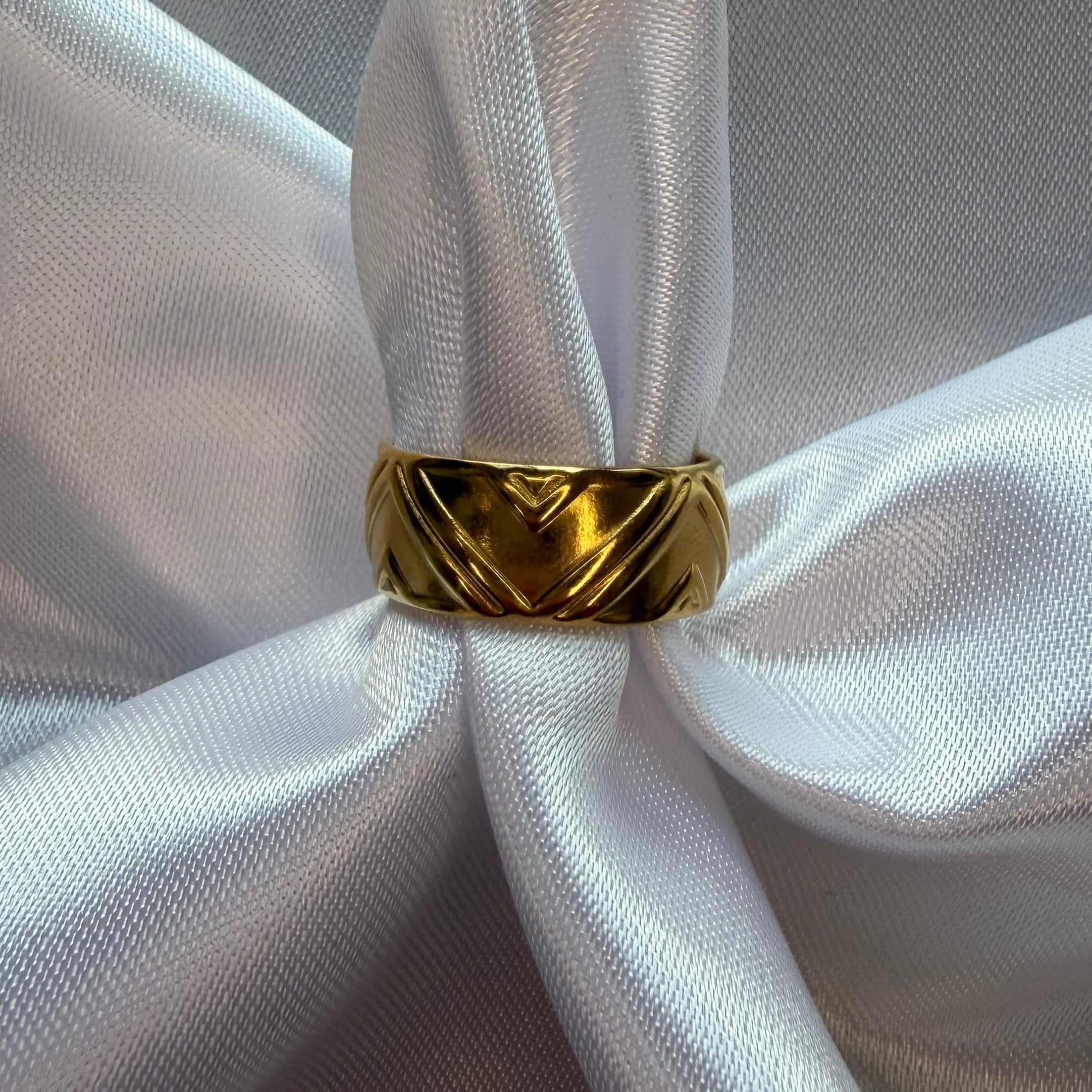 Linea | Ring