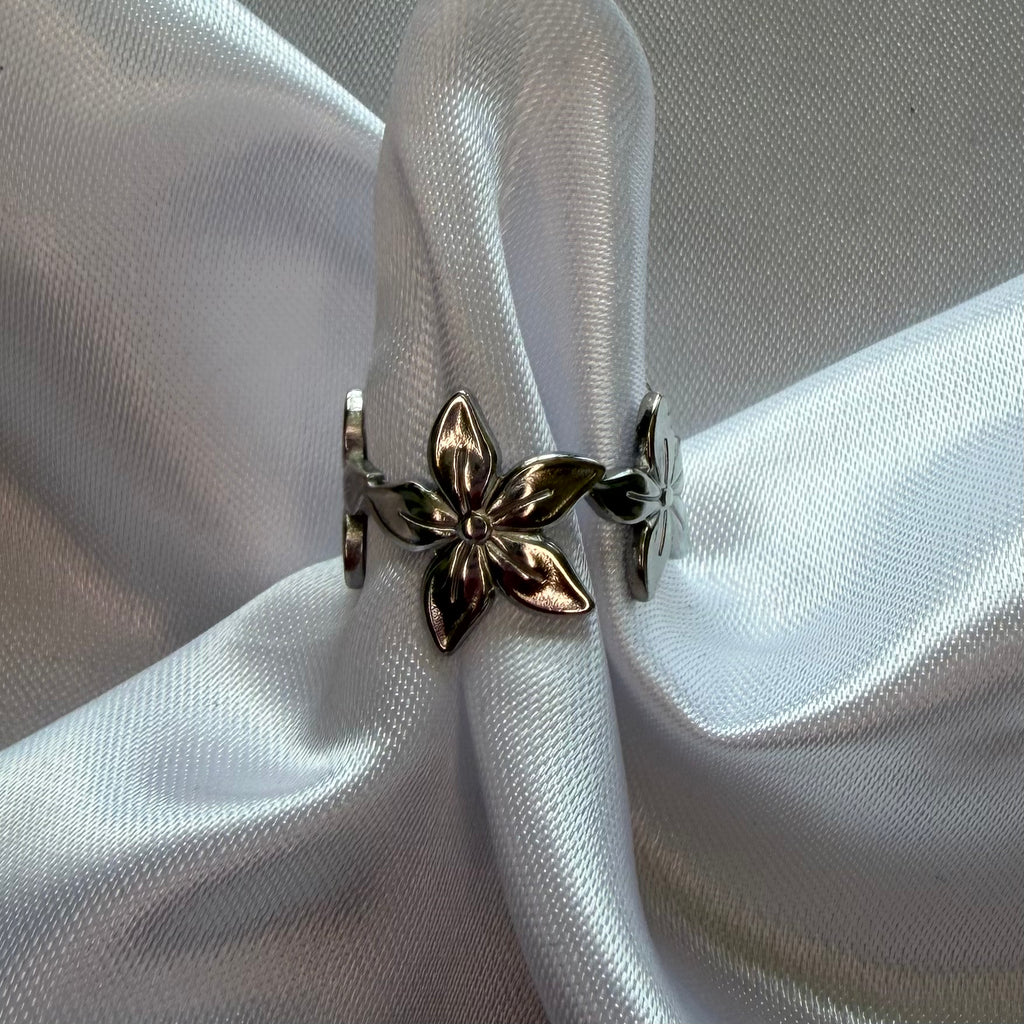 Sprinkle Flower | Ring