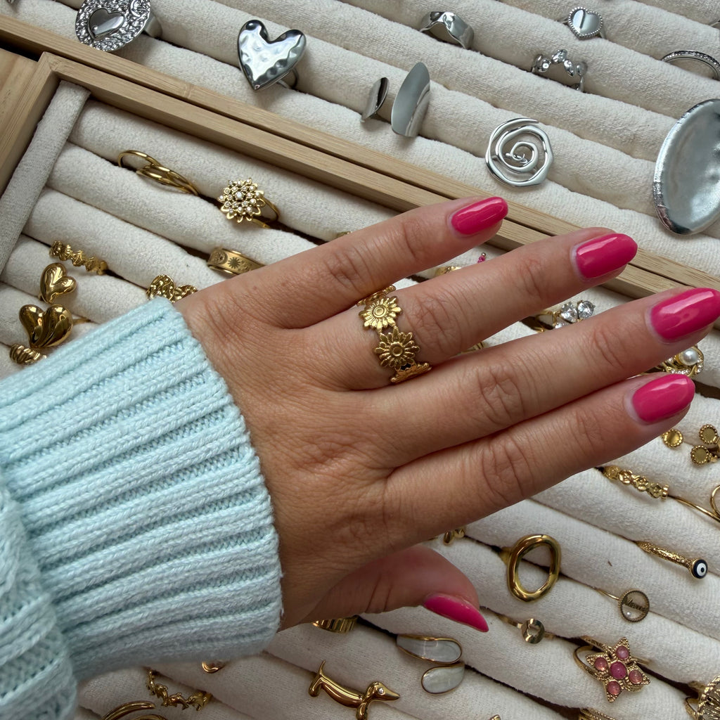 Loving Flower | Ring
