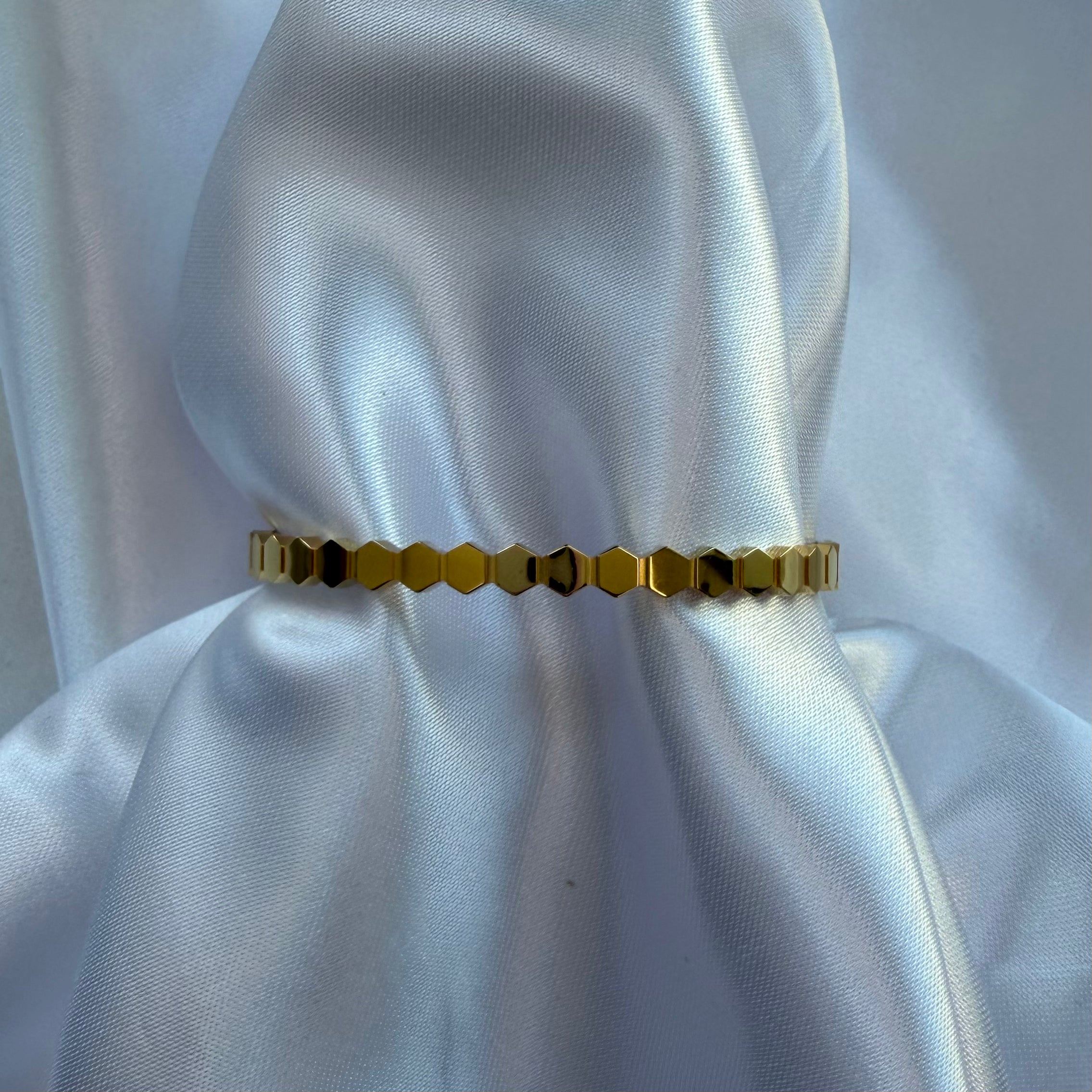Chic | Bangle